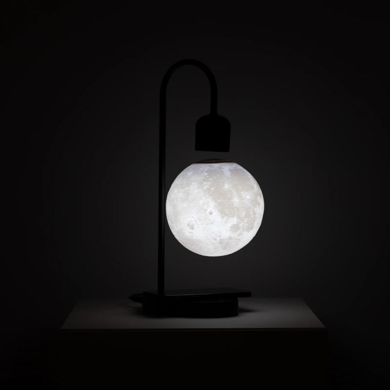 Светильник "moon" + fast charge