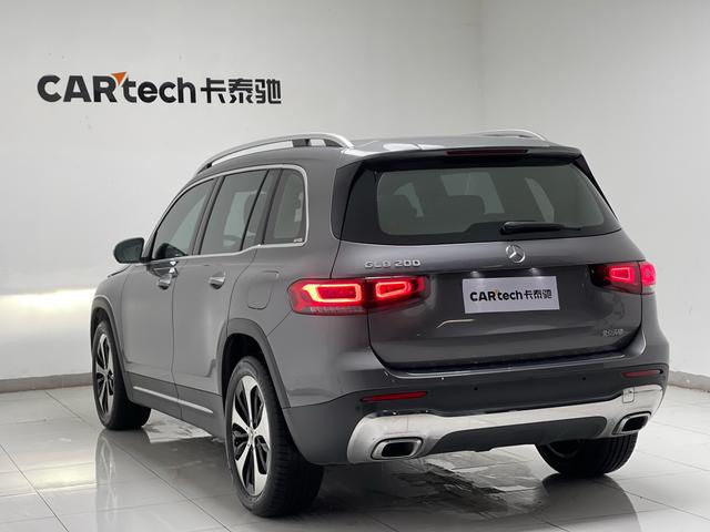 Mercedes GLB
