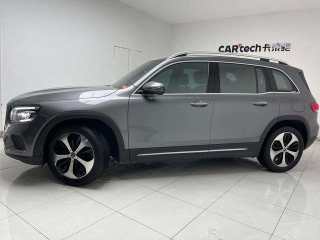 Mercedes GLB