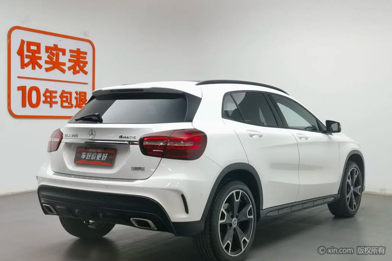 Mercedes GLA
