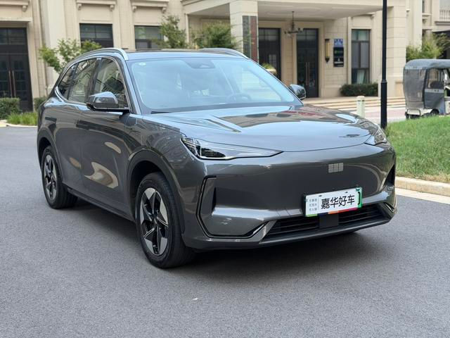 Geely Galaxy E5