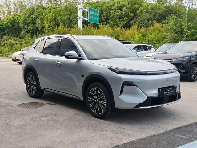 Geely Galaxy Starship 7