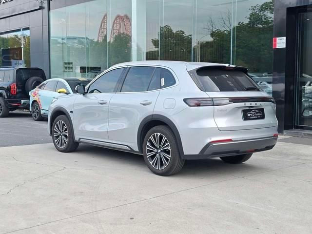 Geely Galaxy Starship 7