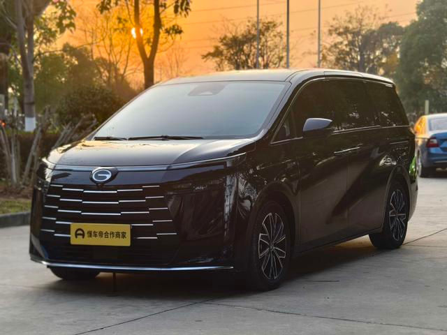 GAC GS8