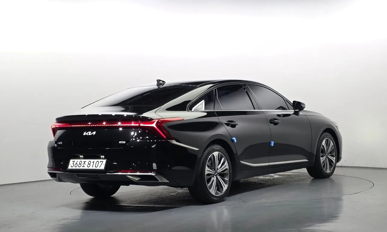 KIA K8