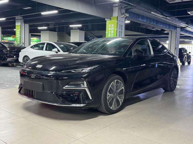 Geely Galaxy E8