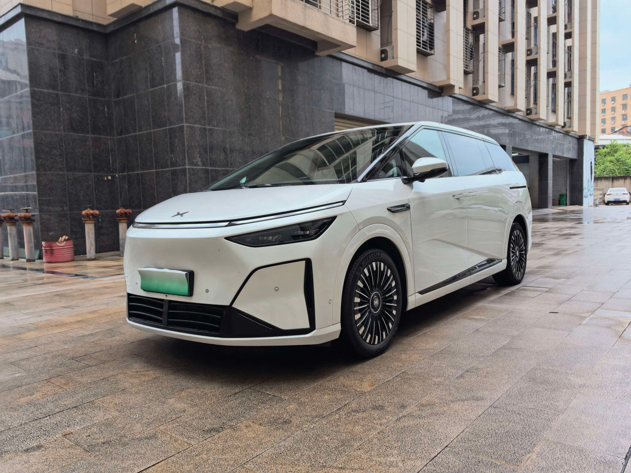 Xpeng P7