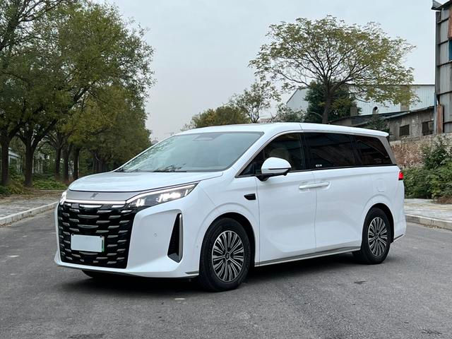 Byd Xia