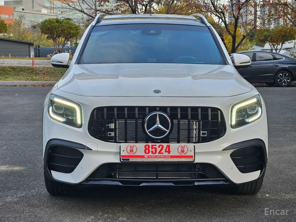 Mercedes GLB