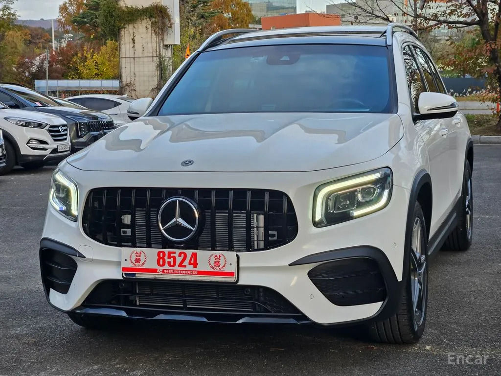 Mercedes GLB