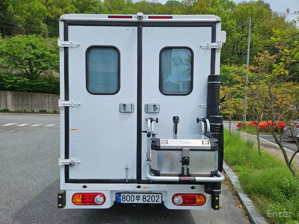 Hyundai Porter II Camping