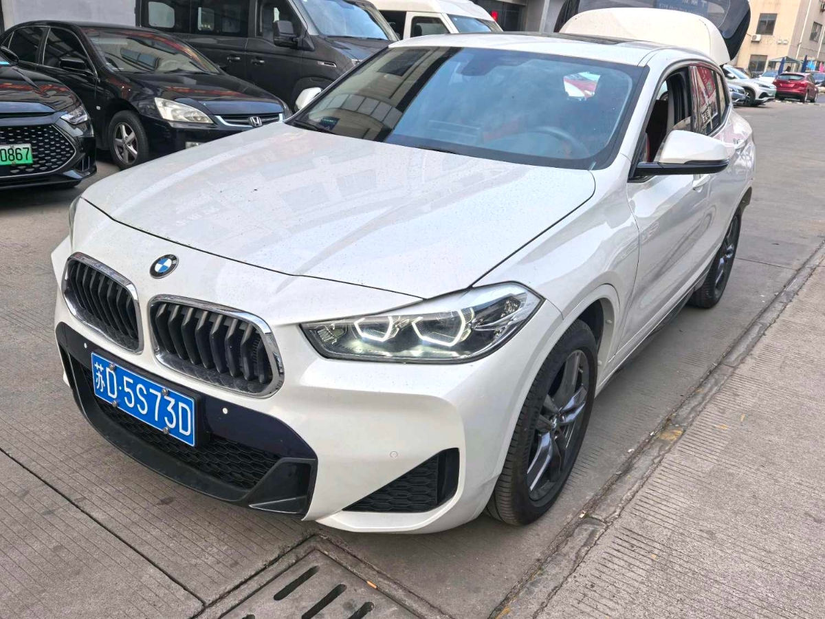BMW X2